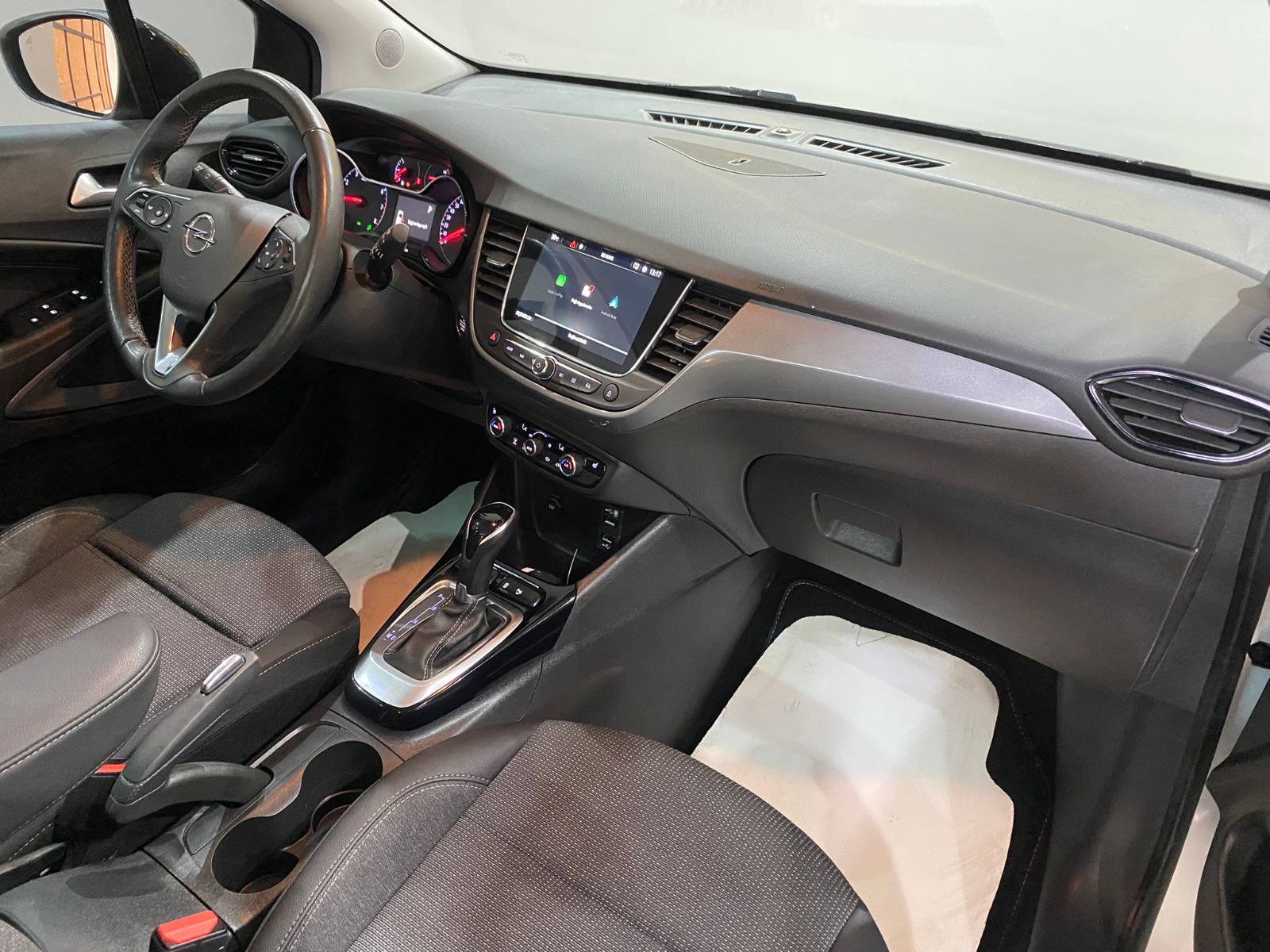 2023 Benzin Otomatik Opel Crossland Beyaz Gürel Tasarım Aksesuar Otomotiv San. Tic. Ltd. Şti.