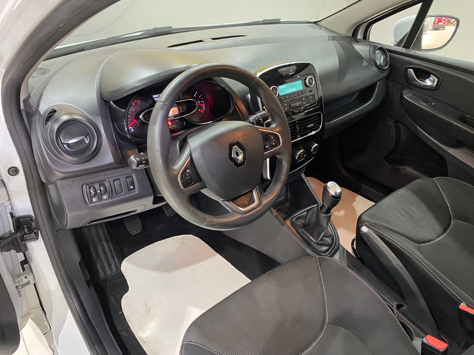 2020 Benzin Manuel Renault Clio Beyaz Gürel Tasarım Aksesuar Otomotiv San. Tic. Ltd. Şti.