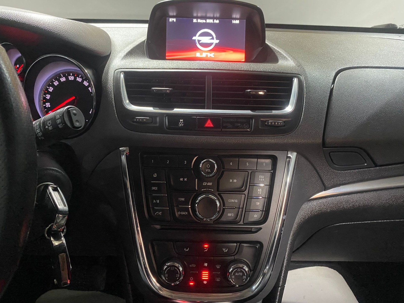 2015 Dizel Otomatik Opel Mokka Gri Gürel Tasarım Aksesuar Otomotiv San. Tic. Ltd. Şti.