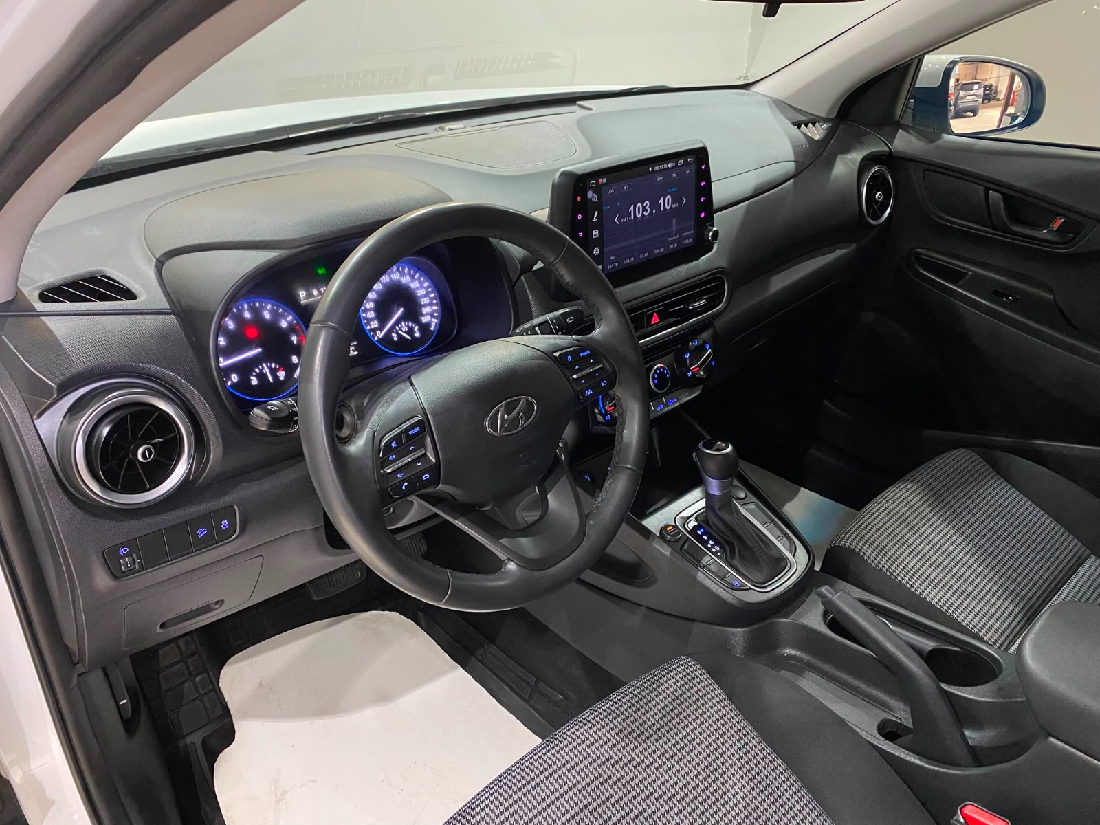 2021 Benzin Otomatik Hyundai Kona Beyaz Gürel Tasarım Aksesuar Otomotiv San. Tic. Ltd. Şti.