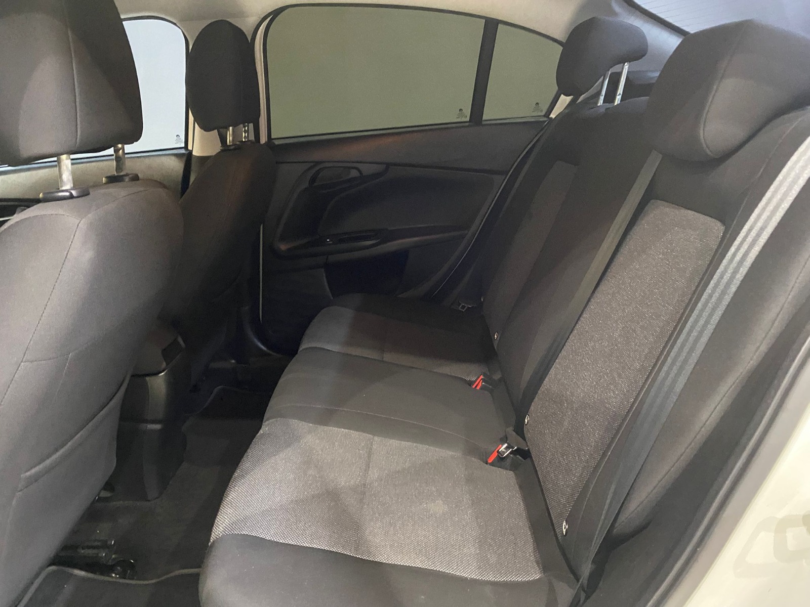 TaksitliOto.Net | 2.El Fiat Egea Sedan 1.6 MultiJet Easy DCT | Otomatik & Dizel | Beyaz | İzmir.2el 2022 Dizel Otomatik Fiat Egea Beyaz Gürel Tasarım Aksesuar Otomotiv San. Tic. Ltd. Şti.