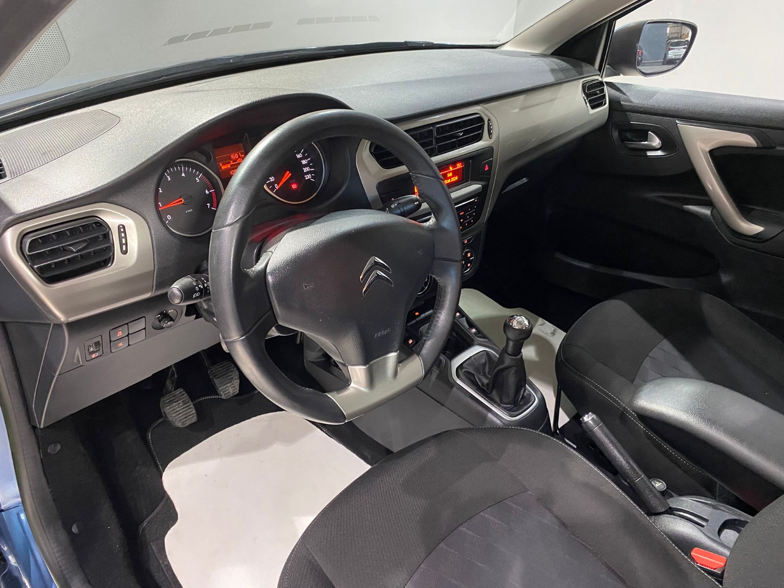 2014 Dizel Manuel Citroen C-Elysee Mavi Gürel Tasarım Aksesuar Otomotiv San. Tic. Ltd. Şti.