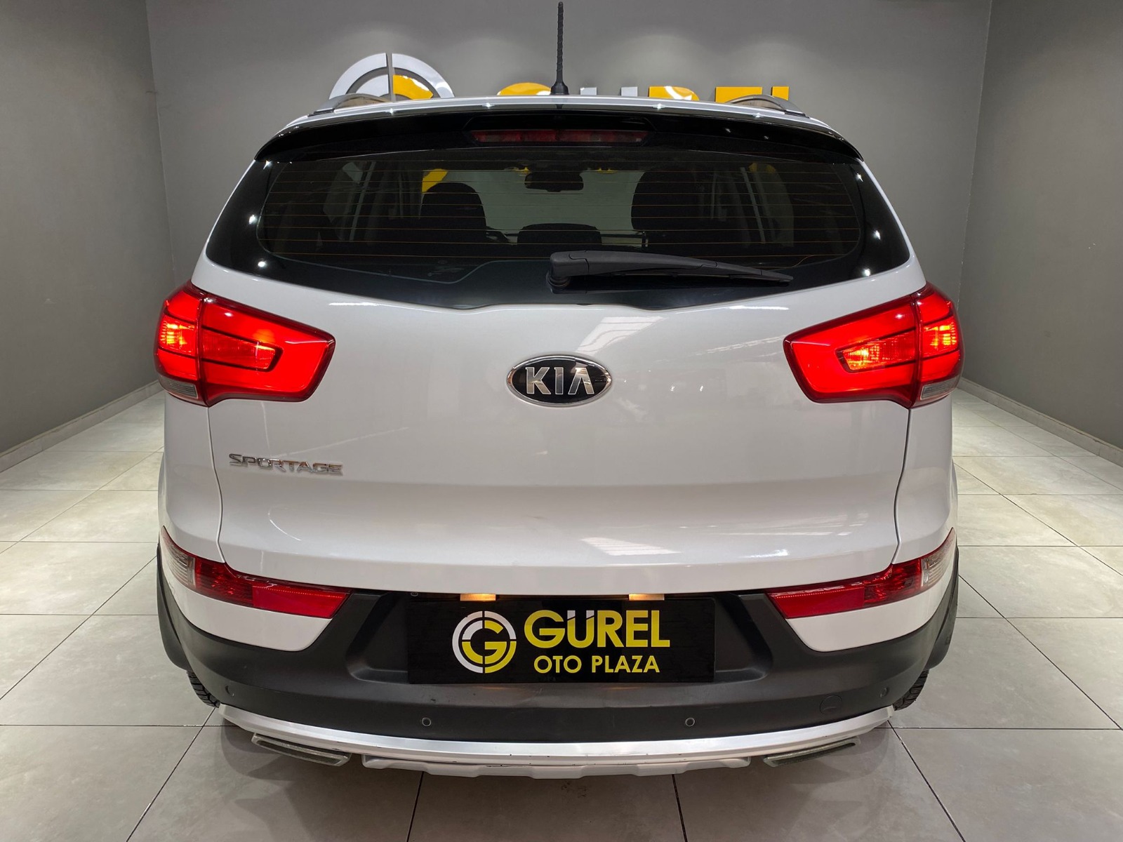 2015 Benzin Manuel Kia Sportage Beyaz Gürel Tasarım Aksesuar Otomotiv San. Tic. Ltd. Şti.