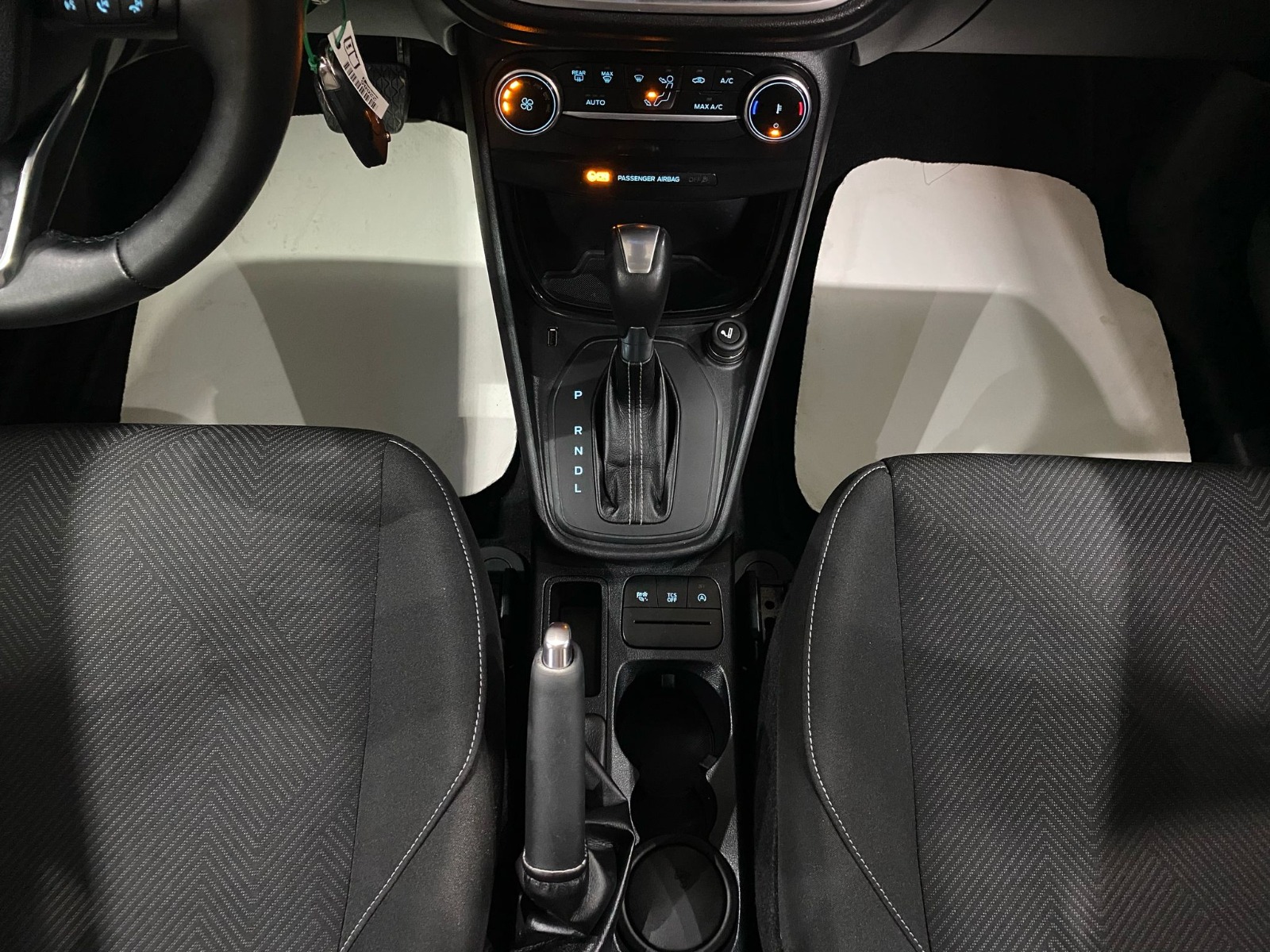 2022 Benzin Otomatik Ford Puma Beyaz Gürel Tasarım Aksesuar Otomotiv San. Tic. Ltd. Şti.