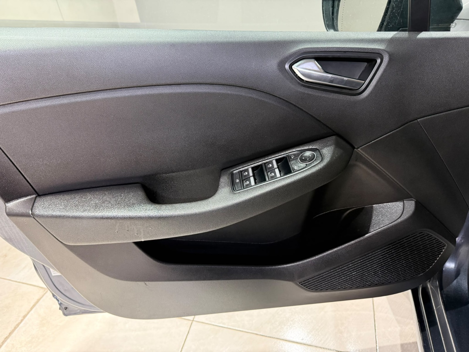 2020 Benzin Otomatik Renault Clio Gri Gürel Tasarım Aksesuar Otomotiv San. Tic. Ltd. Şti.