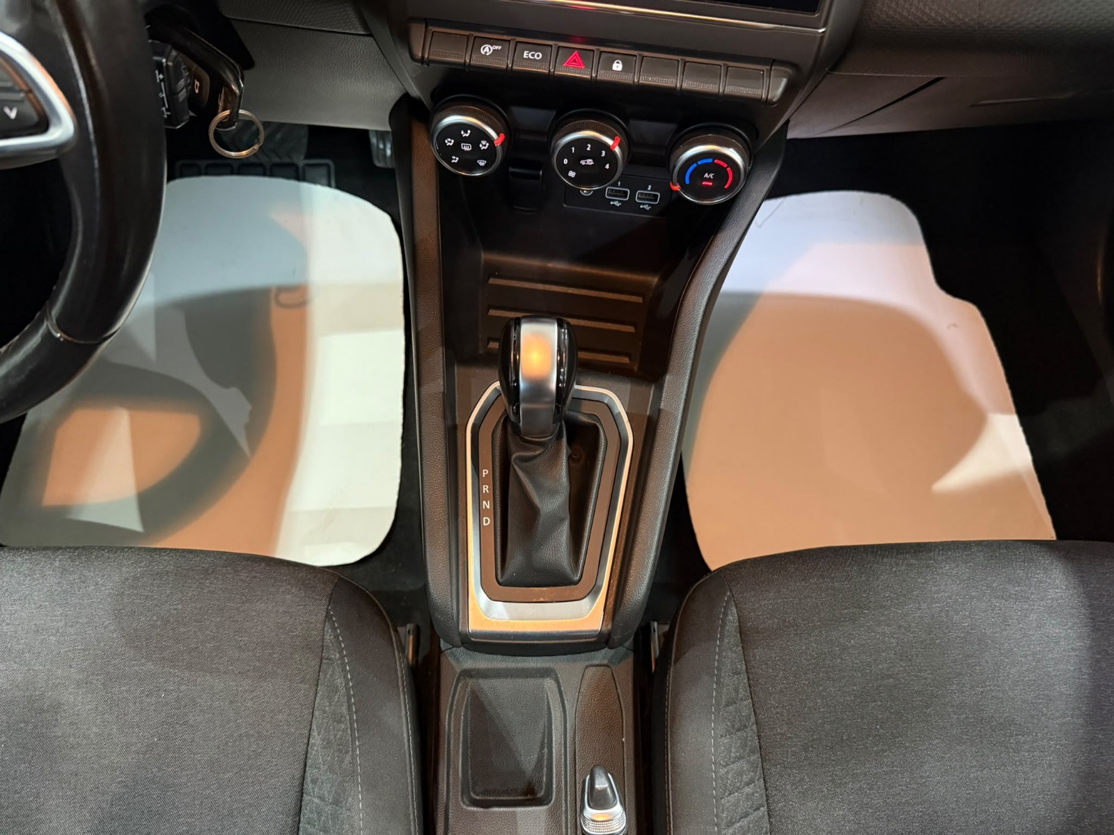2020 Benzin Otomatik Renault Clio Gri Gürel Tasarım Aksesuar Otomotiv San. Tic. Ltd. Şti.