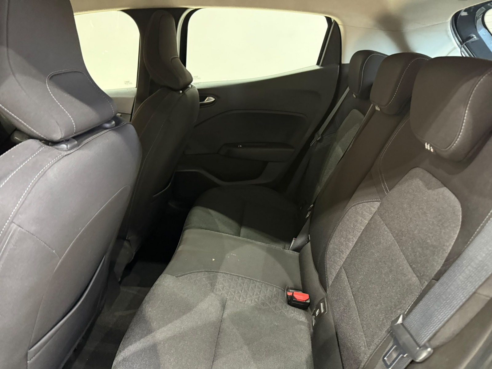 2020 Benzin Otomatik Renault Clio Gri Gürel Tasarım Aksesuar Otomotiv San. Tic. Ltd. Şti.