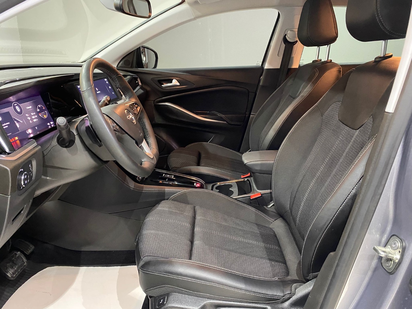 2024 Benzin Otomatik Opel Grandland Gri Gürel Tasarım Aksesuar Otomotiv San. Tic. Ltd. Şti.