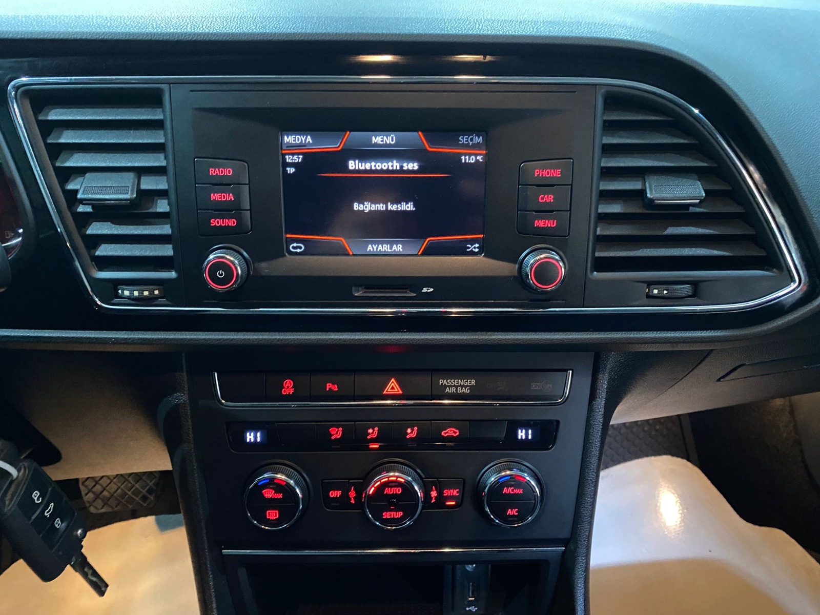 2016 Dizel Otomatik Seat Leon Gri Gürel Tasarım Aksesuar Otomotiv San. Tic. Ltd. Şti.