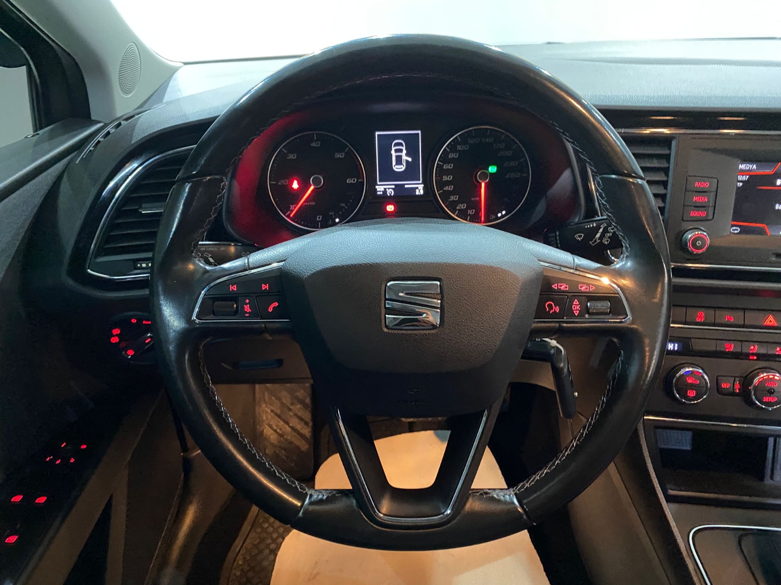 2016 Dizel Otomatik Seat Leon Gri Gürel Tasarım Aksesuar Otomotiv San. Tic. Ltd. Şti.