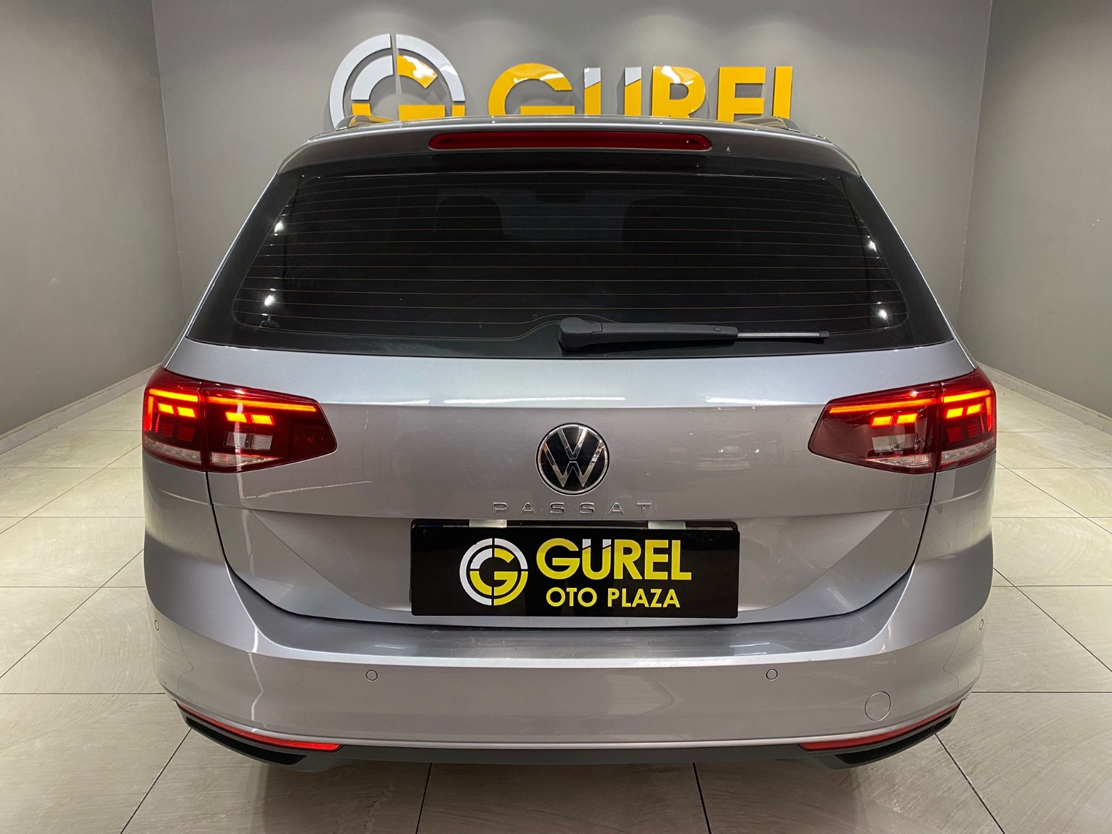 2023 Benzin Otomatik Volkswagen Passat Gri Gürel Tasarım Aksesuar Otomotiv San. Tic. Ltd. Şti.
