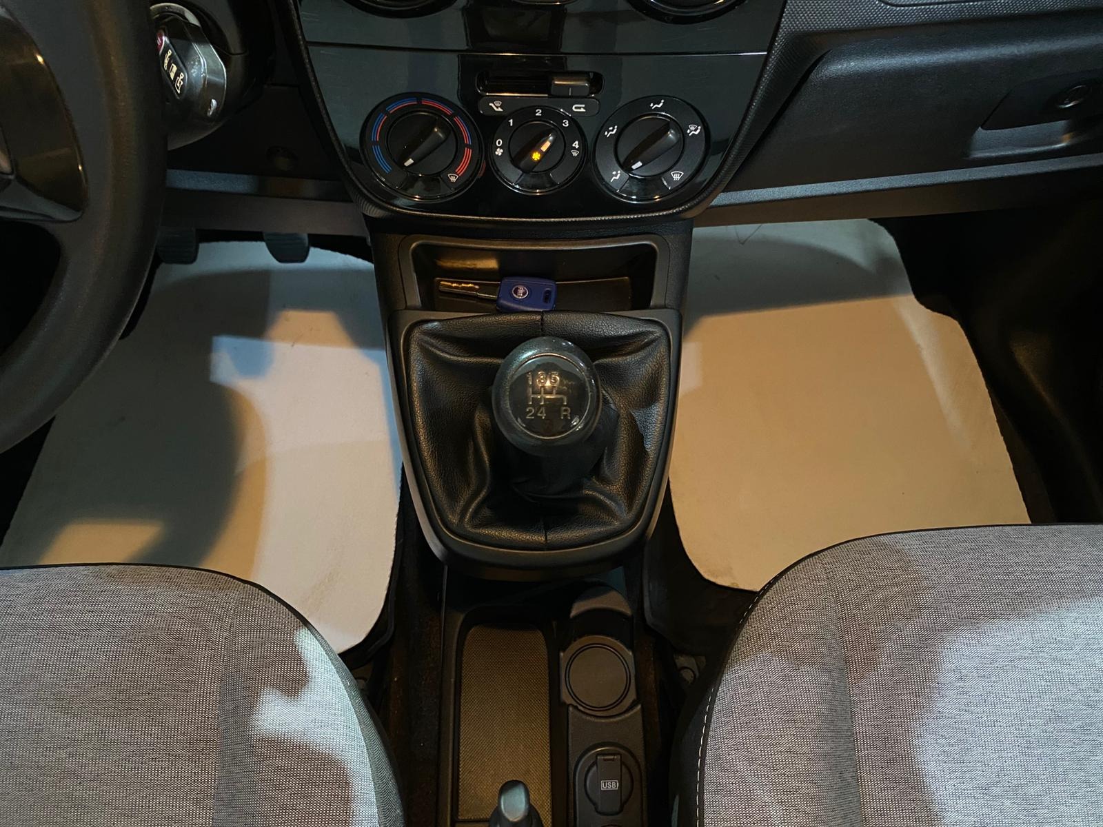 2021 Benzin + LPG Manuel Fiat Fiorino Beyaz Gürel Tasarım Aksesuar Otomotiv San. Tic. Ltd. Şti.