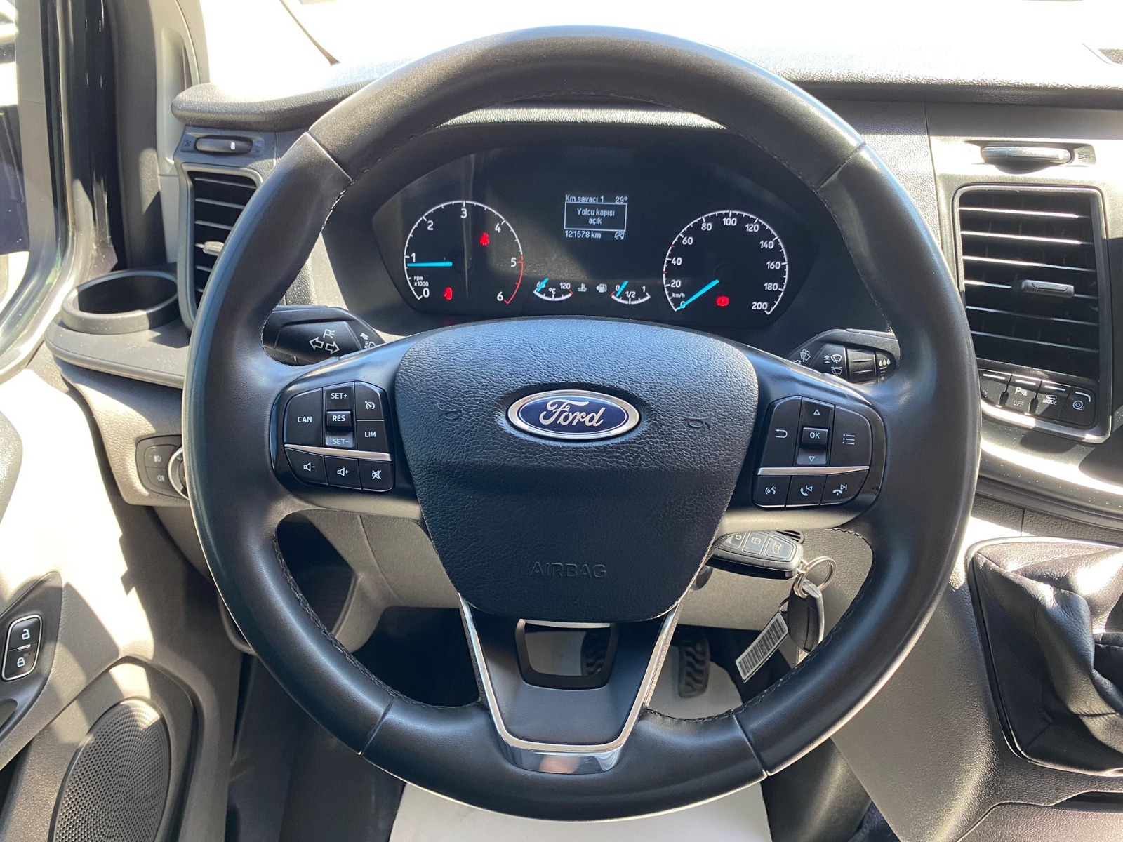 2023 Dizel Manuel Ford Transit Custom Siyah Gürel Tasarım Aksesuar Otomotiv San. Tic. Ltd. Şti.