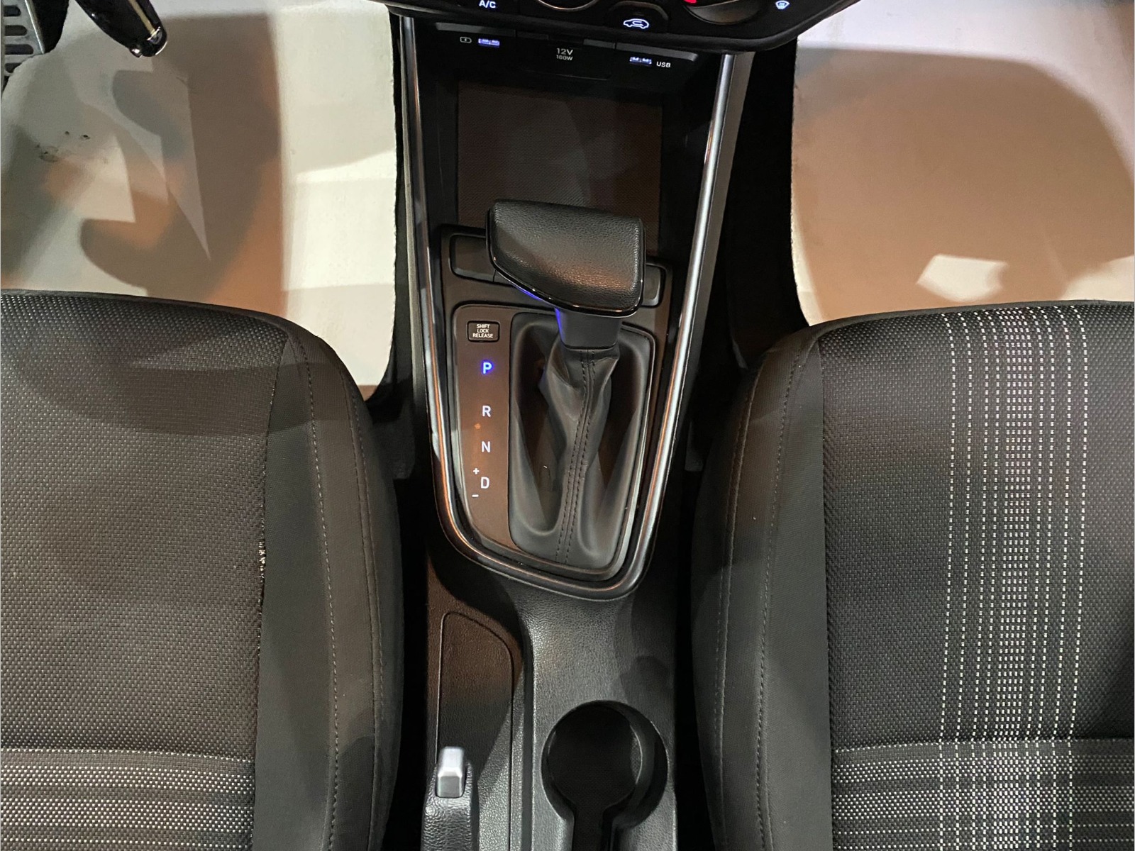 2022 Benzin Otomatik Hyundai Bayon Gri Gürel Tasarım Aksesuar Otomotiv San. Tic. Ltd. Şti.