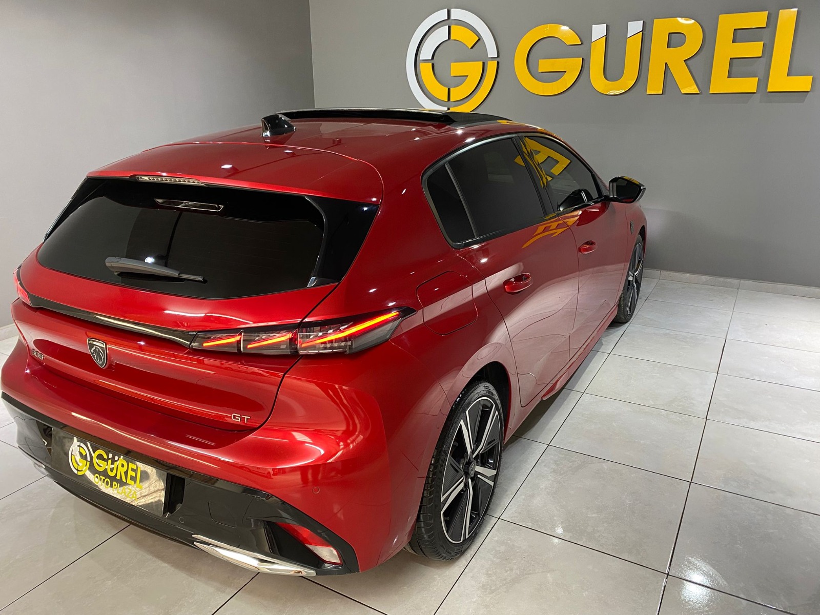 2023 Benzin Otomatik Peugeot 308 Kırmızı Gürel Tasarım Aksesuar Otomotiv San. Tic. Ltd. Şti.