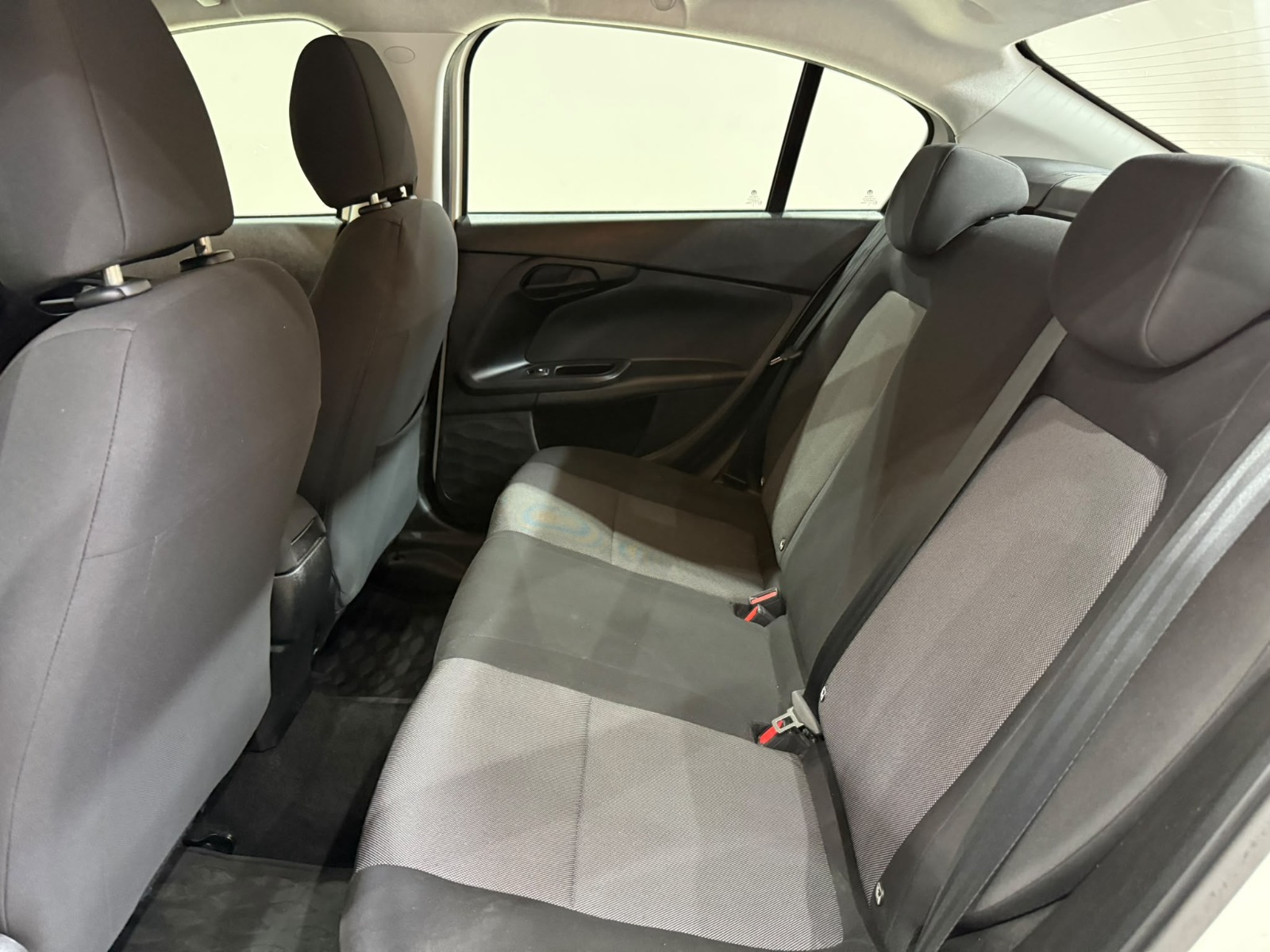 2025 Dizel Otomatik Fiat Egea Beyaz Gürel Tasarım Aksesuar Otomotiv San. Tic. Ltd. Şti.