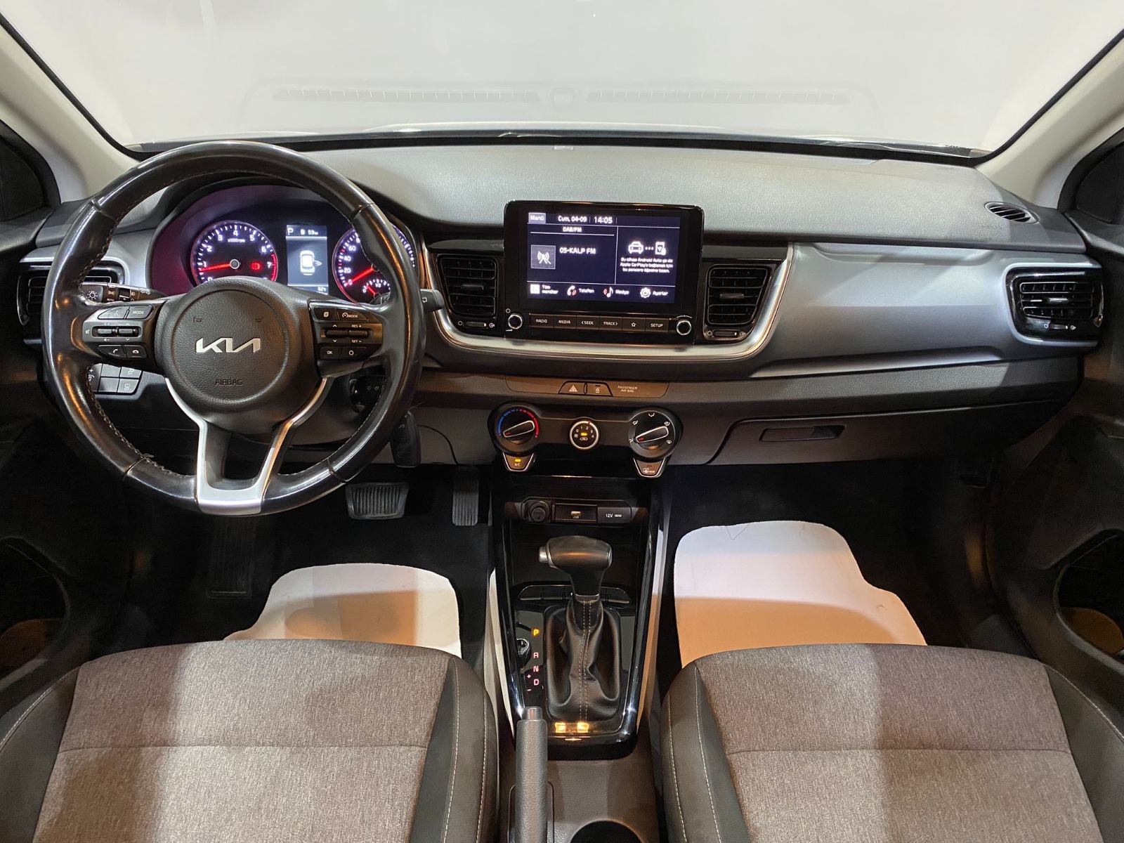 2023 Benzin Otomatik Kia Stonic Gri Gürel Tasarım Aksesuar Otomotiv San. Tic. Ltd. Şti.