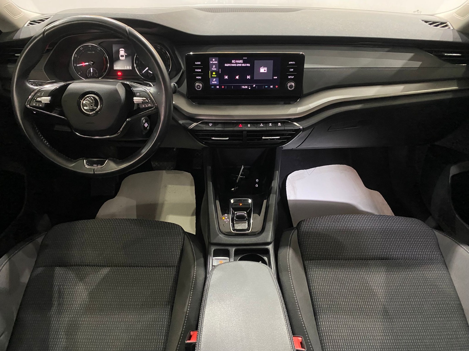 2022 MHEV Otomatik Skoda Octavia Gri Gürel Tasarım Aksesuar Otomotiv San. Tic. Ltd. Şti.