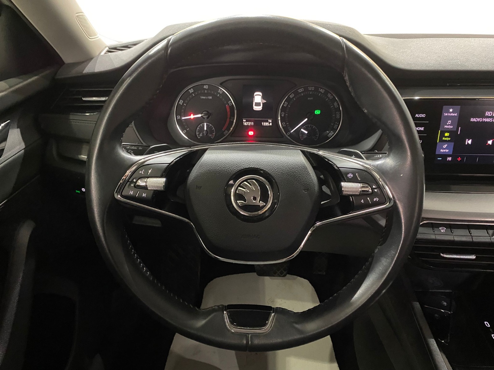 2022 MHEV Otomatik Skoda Octavia Gri Gürel Tasarım Aksesuar Otomotiv San. Tic. Ltd. Şti.