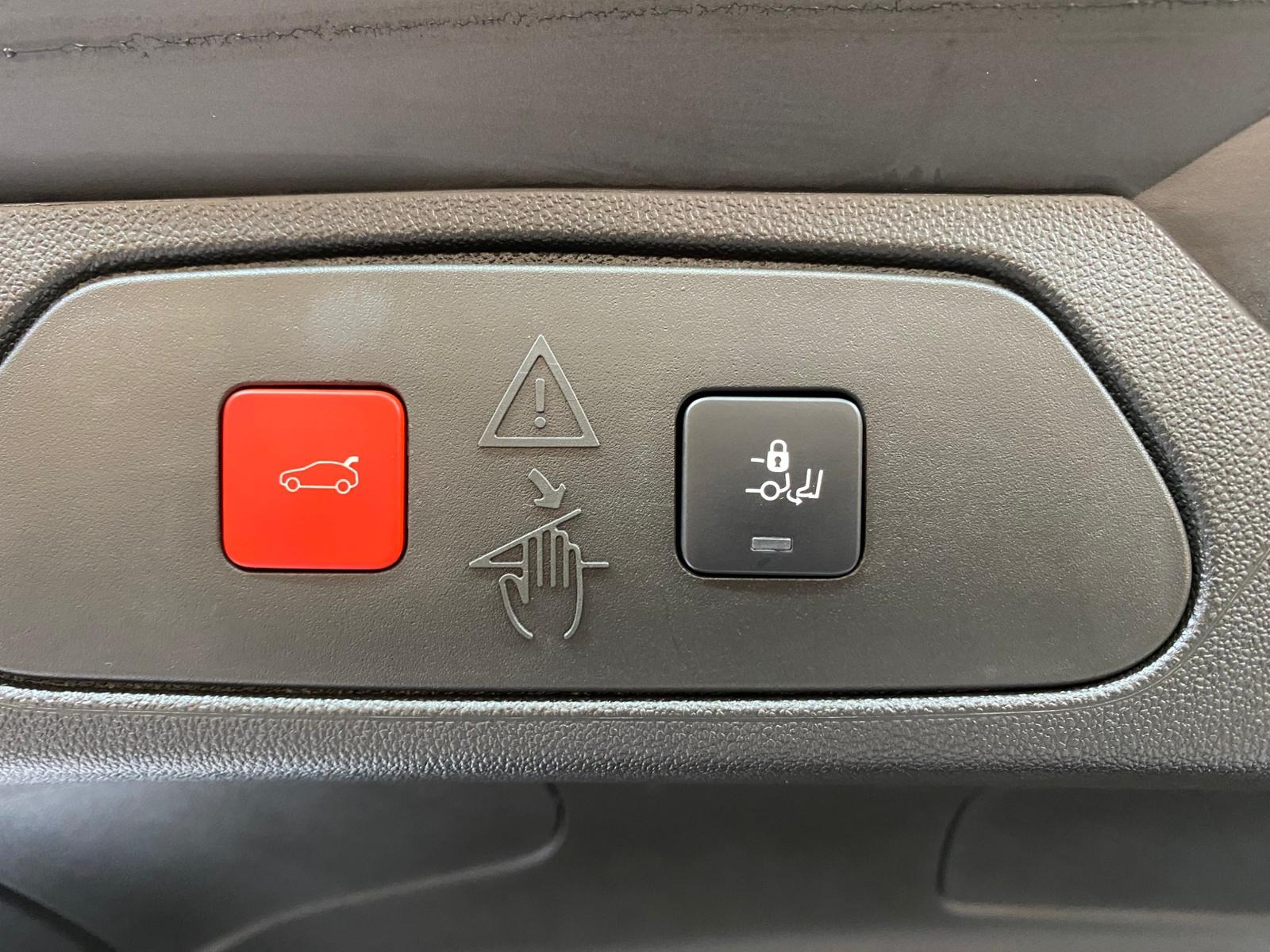 2023 Dizel Otomatik Opel Grandland Gri Gürel Tasarım Aksesuar Otomotiv San. Tic. Ltd. Şti.