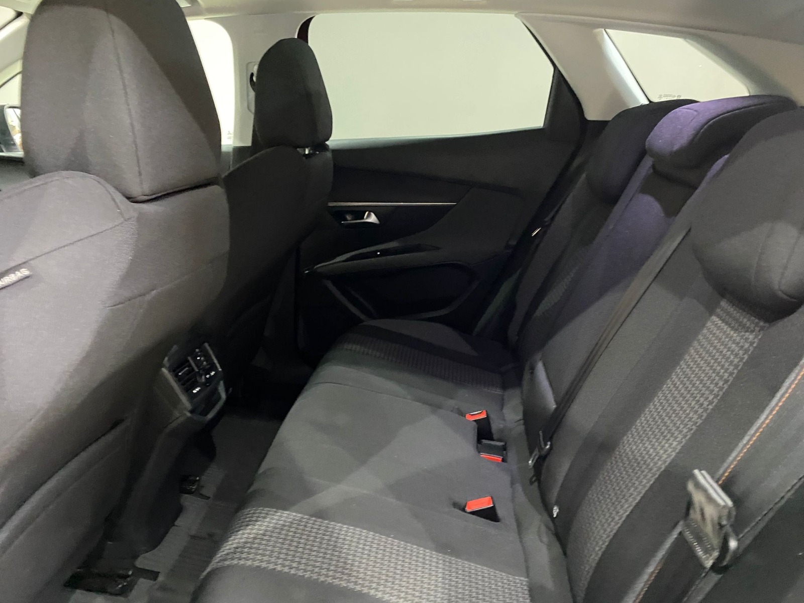 2020 Benzin Otomatik Peugeot 3008 Turuncu Gürel Tasarım Aksesuar Otomotiv San. Tic. Ltd. Şti.