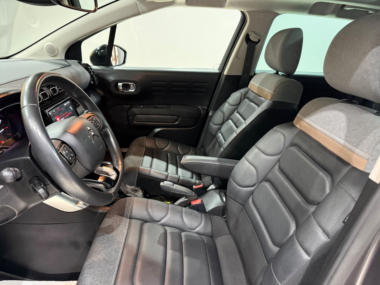 2022 Benzin Otomatik Citroen C3 AirCross Gri Gürel Tasarım Aksesuar Otomotiv San. Tic. Ltd. Şti.