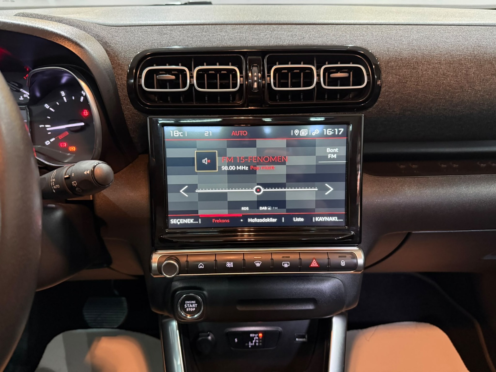 2022 Benzin Otomatik Citroen C3 AirCross Gri Gürel Tasarım Aksesuar Otomotiv San. Tic. Ltd. Şti.