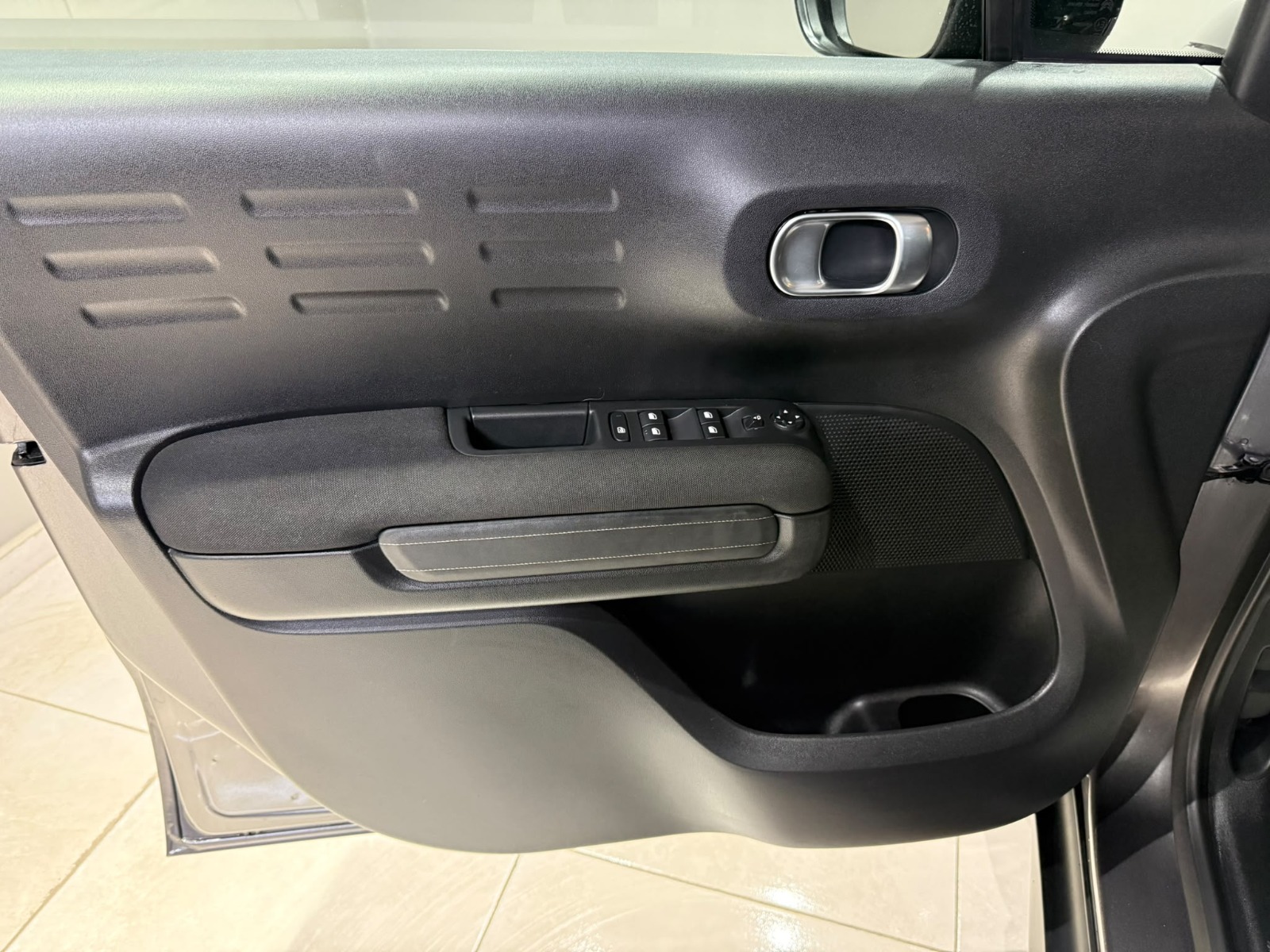 2022 Benzin Otomatik Citroen C3 AirCross Gri Gürel Tasarım Aksesuar Otomotiv San. Tic. Ltd. Şti.
