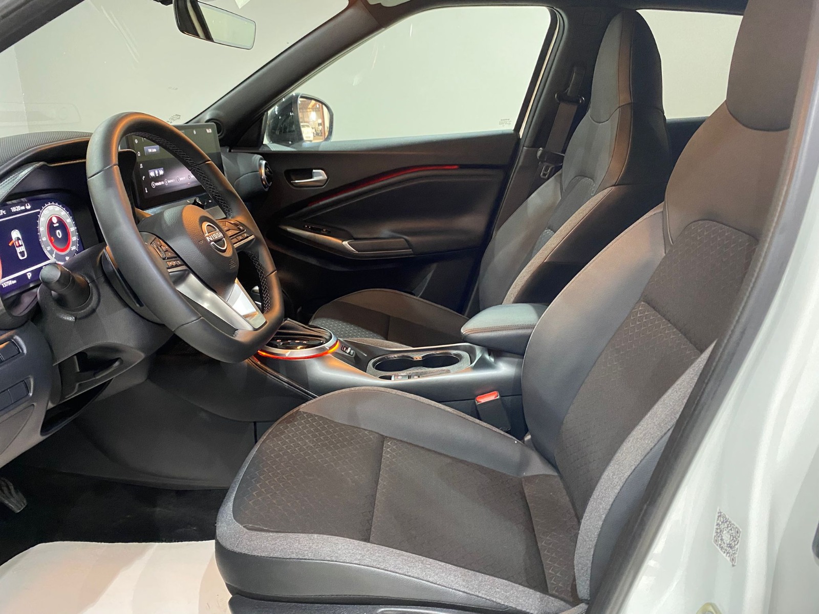 2024 Benzin Otomatik Nissan Juke Beyaz Gürel Tasarım Aksesuar Otomotiv San. Tic. Ltd. Şti.