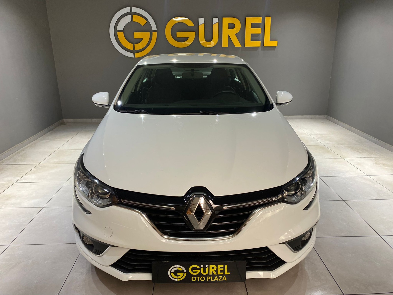 2020 Dizel Otomatik Renault Megane Beyaz Gürel Tasarım Aksesuar Otomotiv San. Tic. Ltd. Şti.