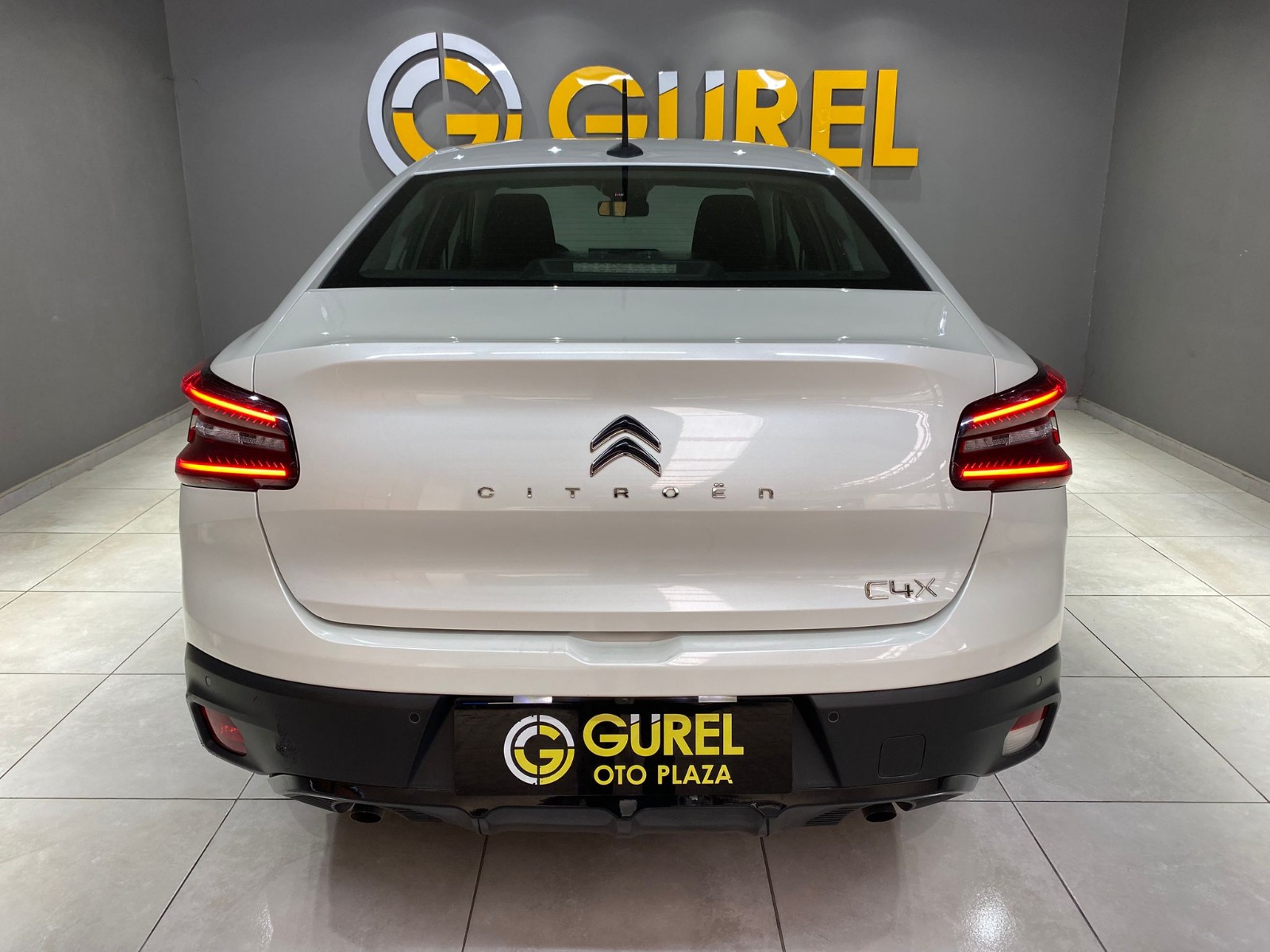 2023 Benzin Otomatik Citroen C4 X Beyaz Gürel Tasarım Aksesuar Otomotiv San. Tic. Ltd. Şti.