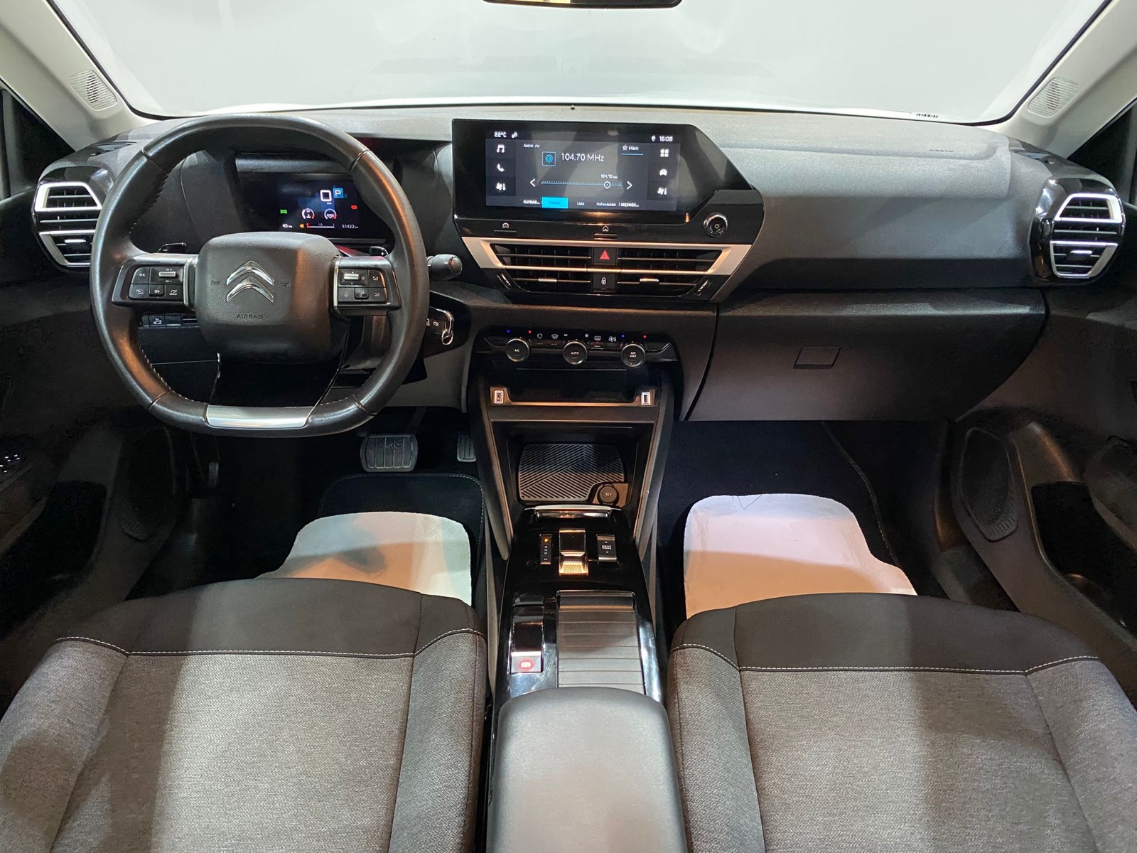 2023 Benzin Otomatik Citroen C4 X Beyaz Gürel Tasarım Aksesuar Otomotiv San. Tic. Ltd. Şti.