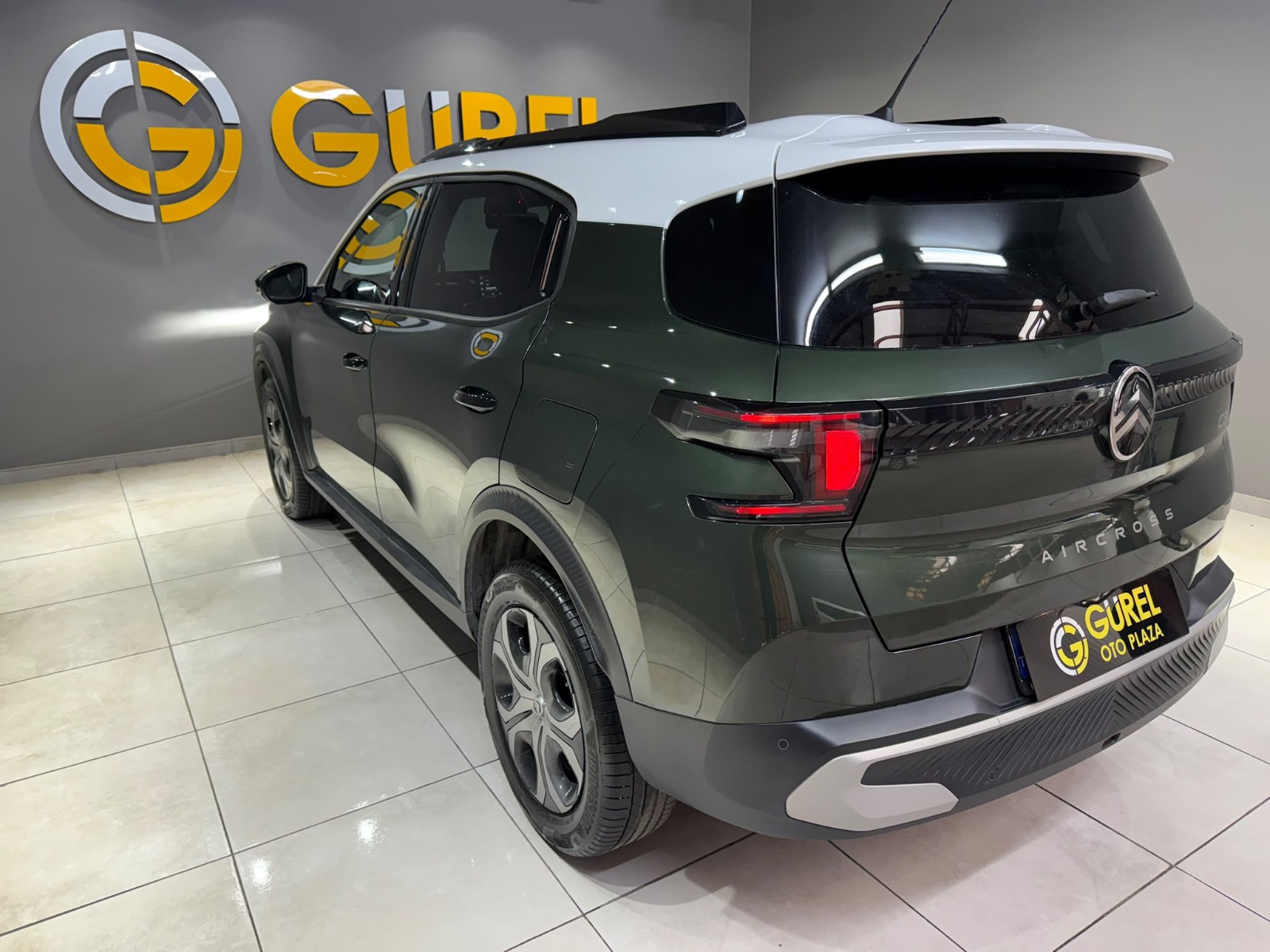 2026 Hybrid Otomatik Citroen C3 AirCross Yeşil Gürel Tasarım Aksesuar Otomotiv San. Tic. Ltd. Şti.
