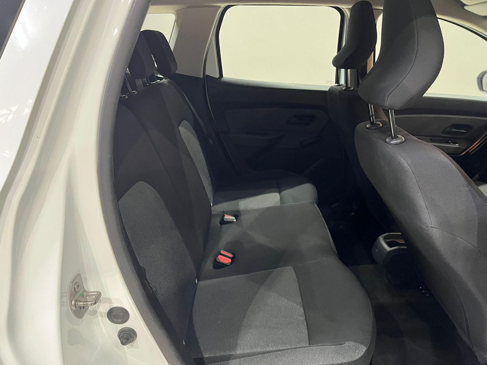 2022 Benzin + LPG Manuel Dacia Duster Beyaz Gürel Tasarım Aksesuar Otomotiv San. Tic. Ltd. Şti.