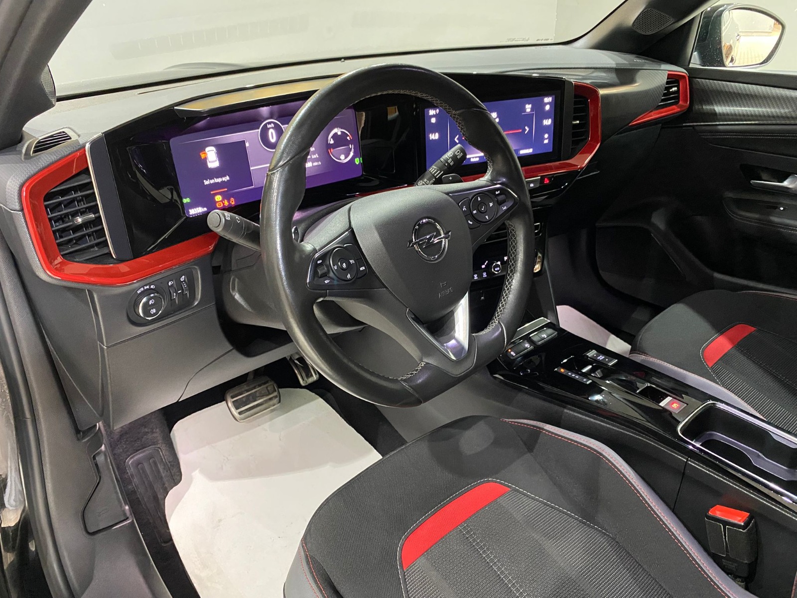 2023 Benzin Otomatik Opel Mokka Siyah Gürel Tasarım Aksesuar Otomotiv San. Tic. Ltd. Şti.