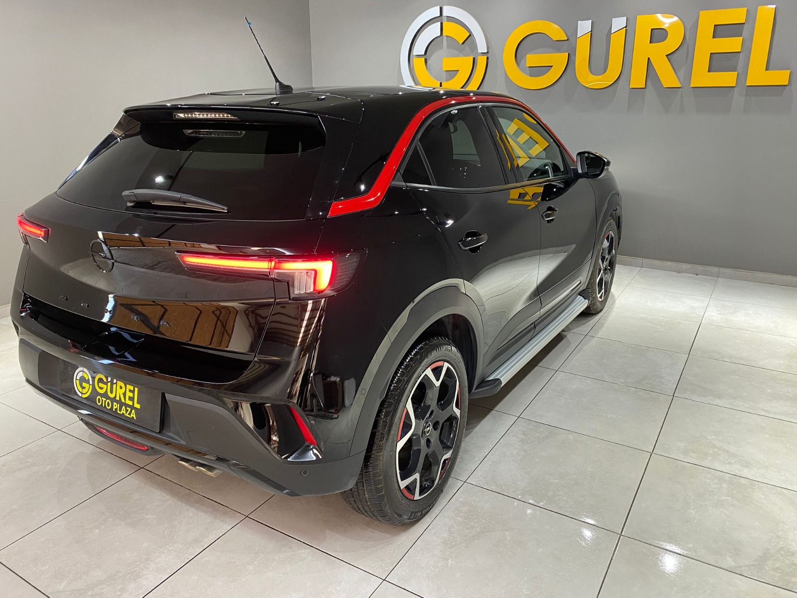 2023 Benzin Otomatik Opel Mokka Siyah Gürel Tasarım Aksesuar Otomotiv San. Tic. Ltd. Şti.