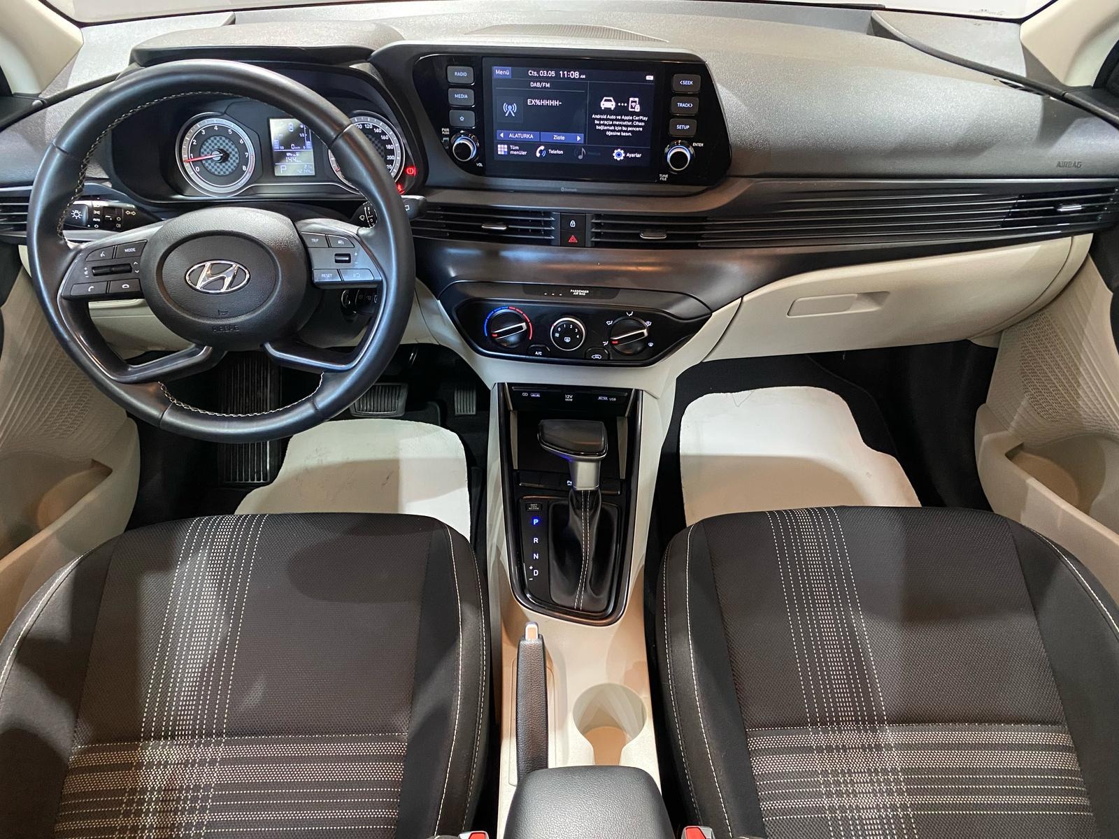 2022 Benzin Otomatik Hyundai i20 Kırmızı Gürel Tasarım Aksesuar Otomotiv San. Tic. Ltd. Şti.