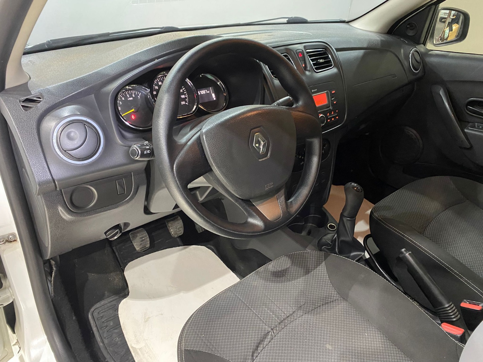 2013 Benzin Manuel Renault Symbol Beyaz Gürel Tasarım Aksesuar Otomotiv San. Tic. Ltd. Şti.