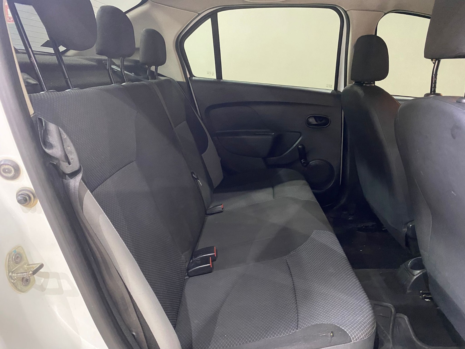 2013 Benzin Manuel Renault Symbol Beyaz Gürel Tasarım Aksesuar Otomotiv San. Tic. Ltd. Şti.