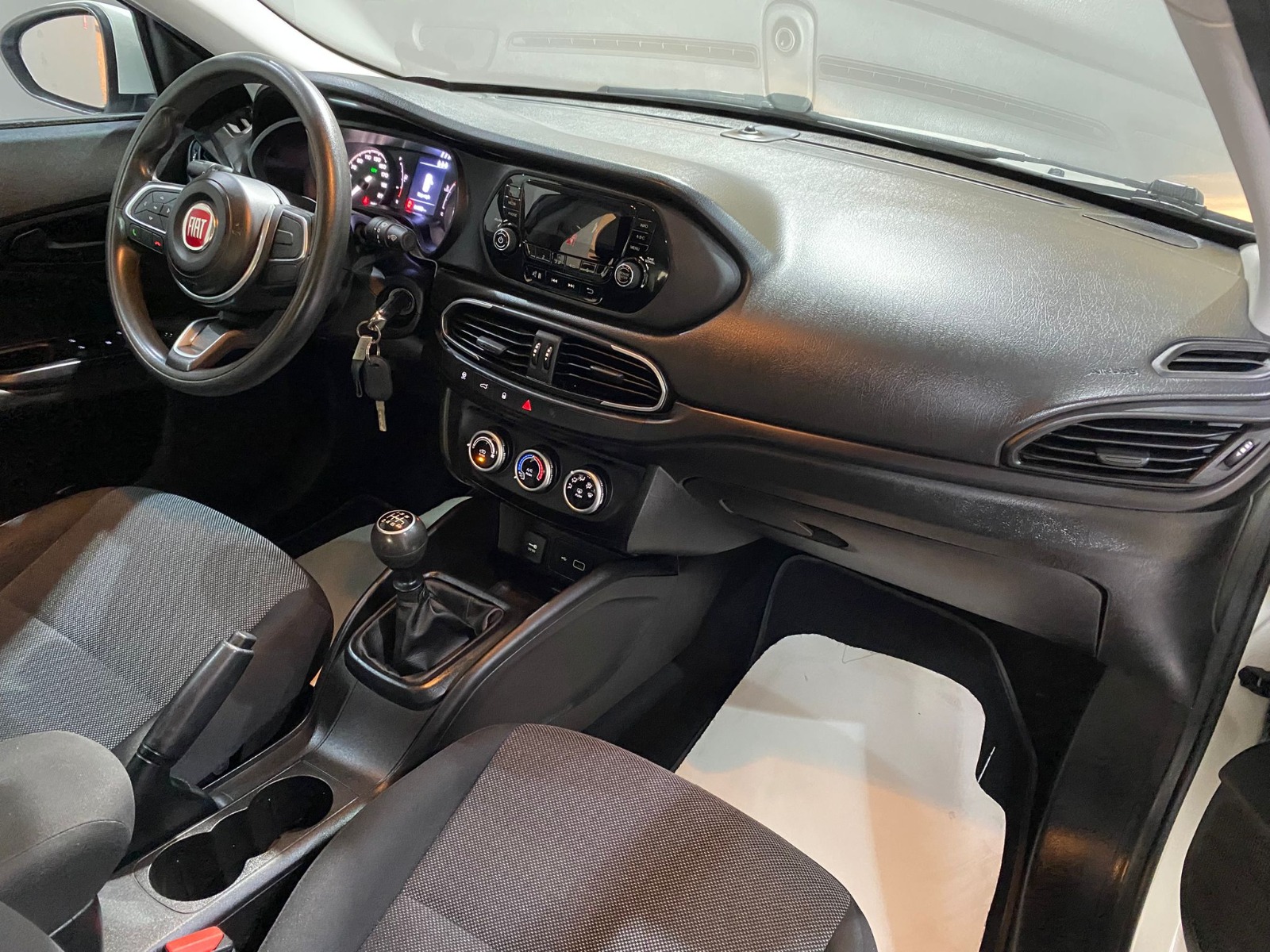 2021 Benzin Manuel Fiat Egea Beyaz Gürel Tasarım Aksesuar Otomotiv San. Tic. Ltd. Şti.