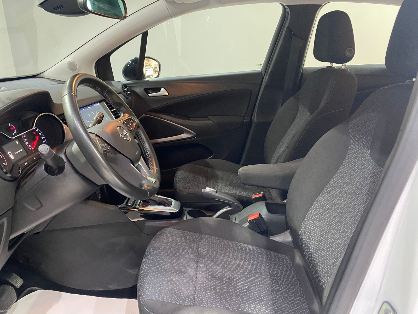 2024 Benzin Otomatik Opel Crossland Beyaz Gürel Tasarım Aksesuar Otomotiv San. Tic. Ltd. Şti.