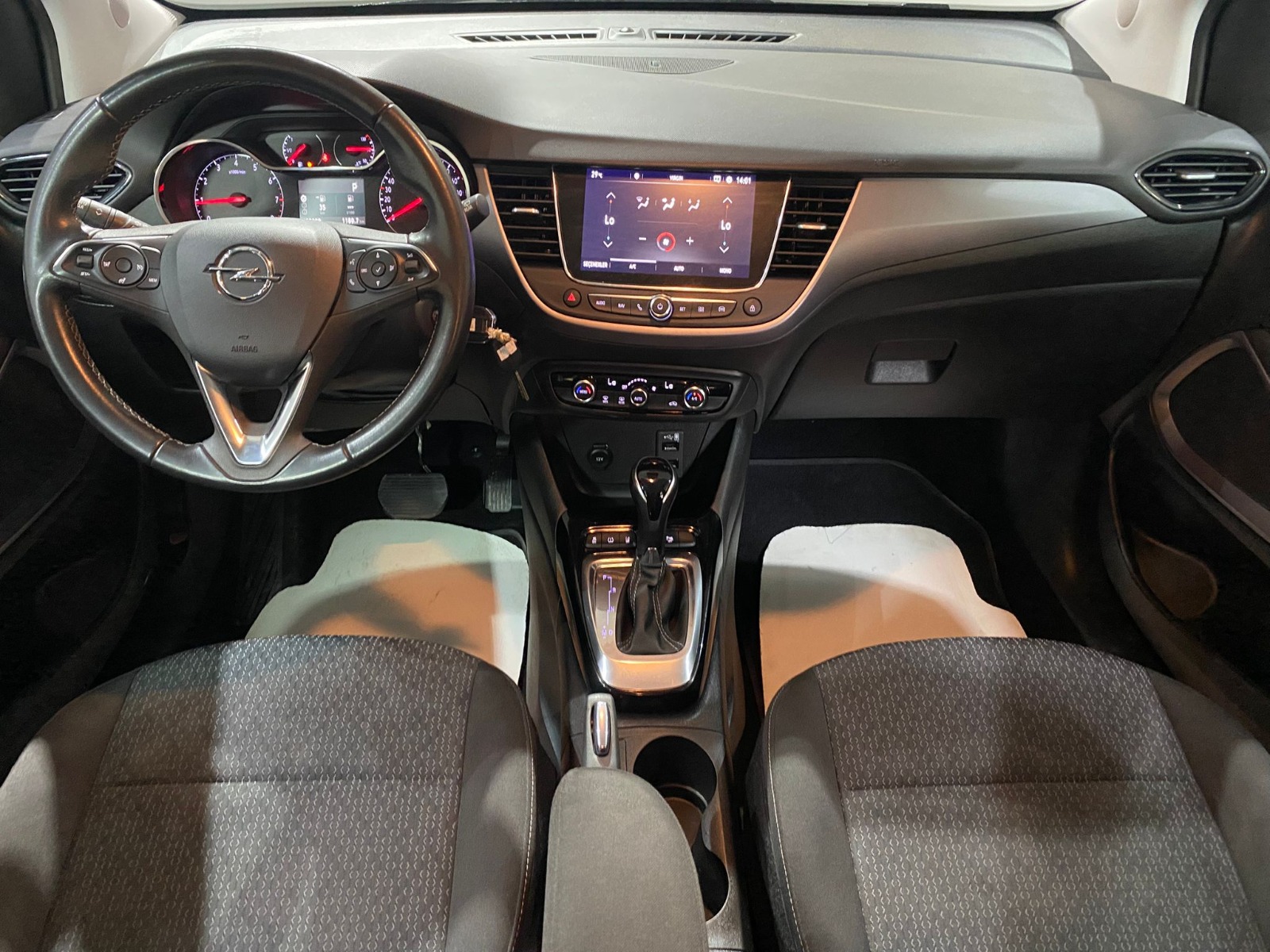 2024 Benzin Otomatik Opel Crossland Beyaz Gürel Tasarım Aksesuar Otomotiv San. Tic. Ltd. Şti.