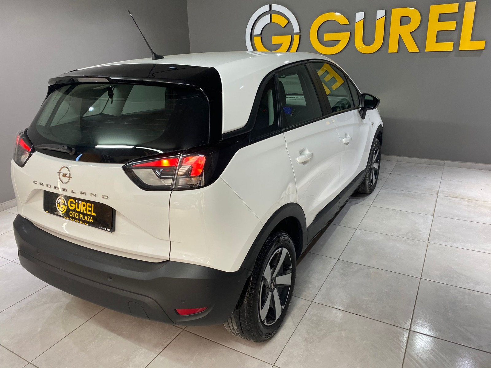 2024 Benzin Otomatik Opel Crossland Beyaz Gürel Tasarım Aksesuar Otomotiv San. Tic. Ltd. Şti.