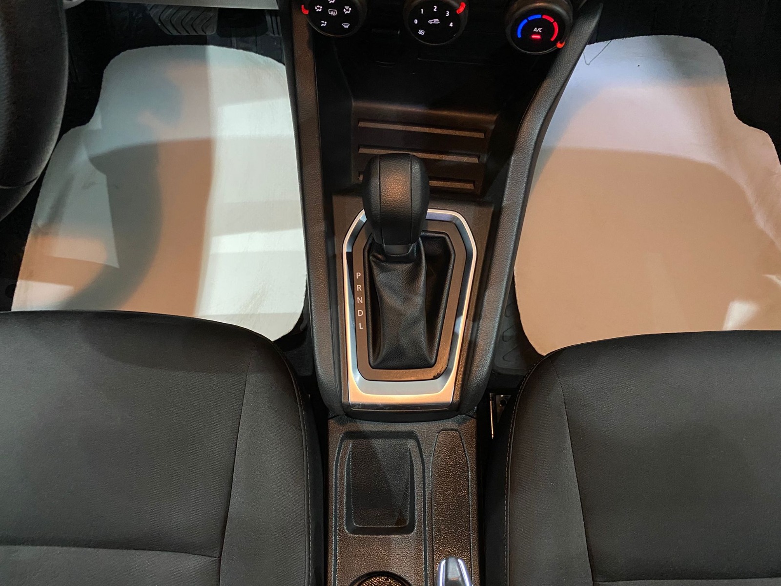 2022 Benzin Otomatik Renault Clio Beyaz Gürel Tasarım Aksesuar Otomotiv San. Tic. Ltd. Şti.