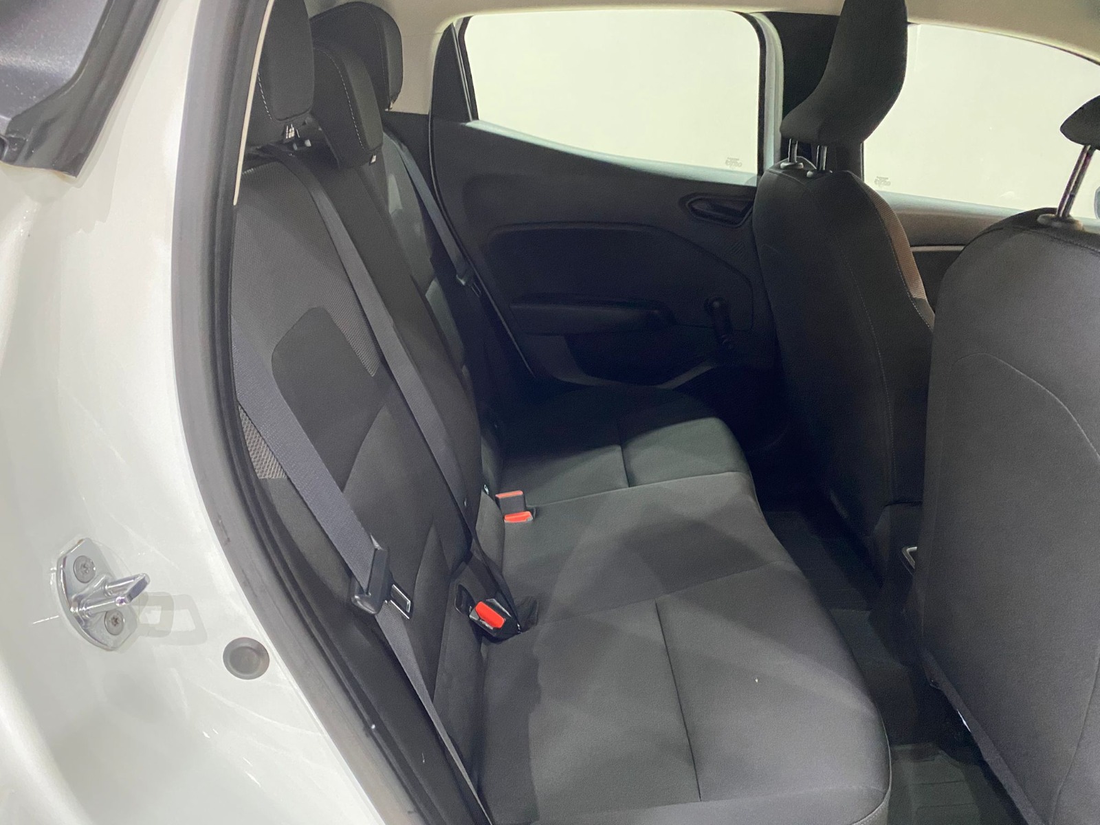 2022 Benzin Otomatik Renault Clio Beyaz Gürel Tasarım Aksesuar Otomotiv San. Tic. Ltd. Şti.