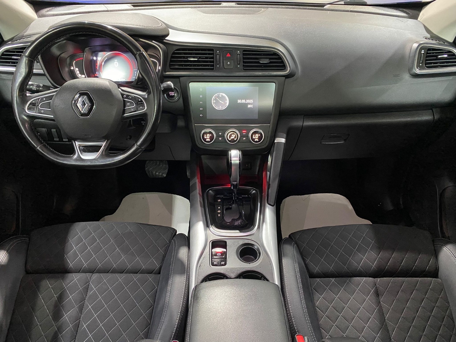 2019 Benzin Otomatik Renault Kadjar Mavi Gürel Tasarım Aksesuar Otomotiv San. Tic. Ltd. Şti.