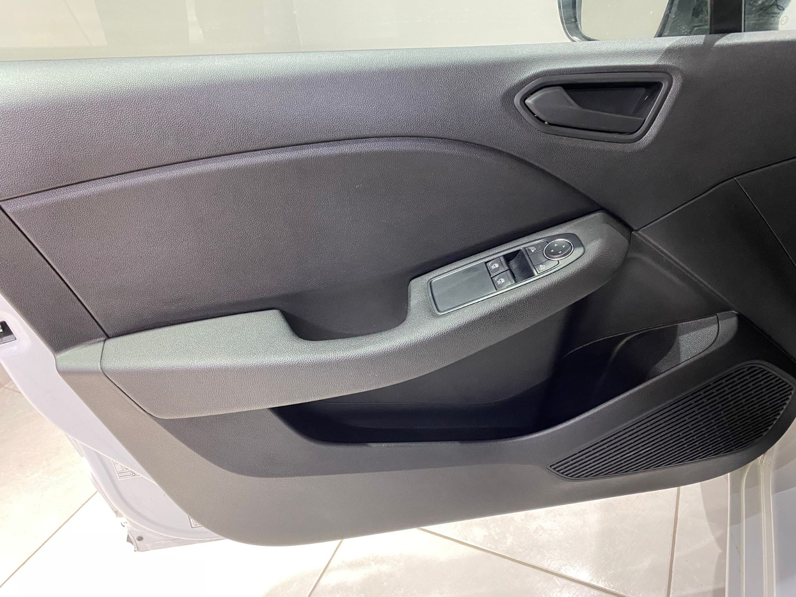 2023 Benzin Otomatik Renault Clio Beyaz Gürel Tasarım Aksesuar Otomotiv San. Tic. Ltd. Şti.