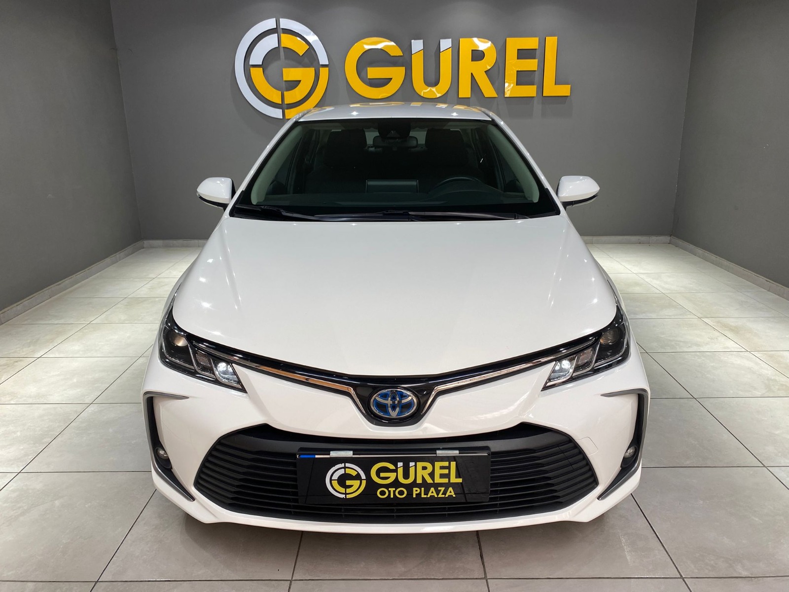 2022 Hybrid Otomatik Toyota Corolla Beyaz Gürel Tasarım Aksesuar Otomotiv San. Tic. Ltd. Şti.