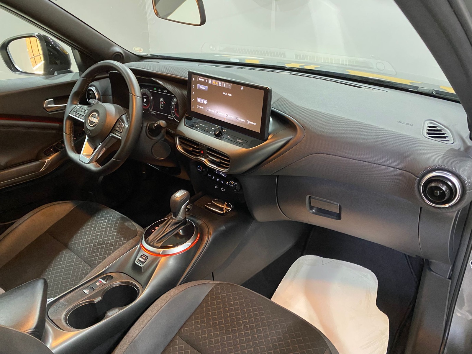 2025 Benzin Otomatik Nissan Juke Gri Gürel Tasarım Aksesuar Otomotiv San. Tic. Ltd. Şti.