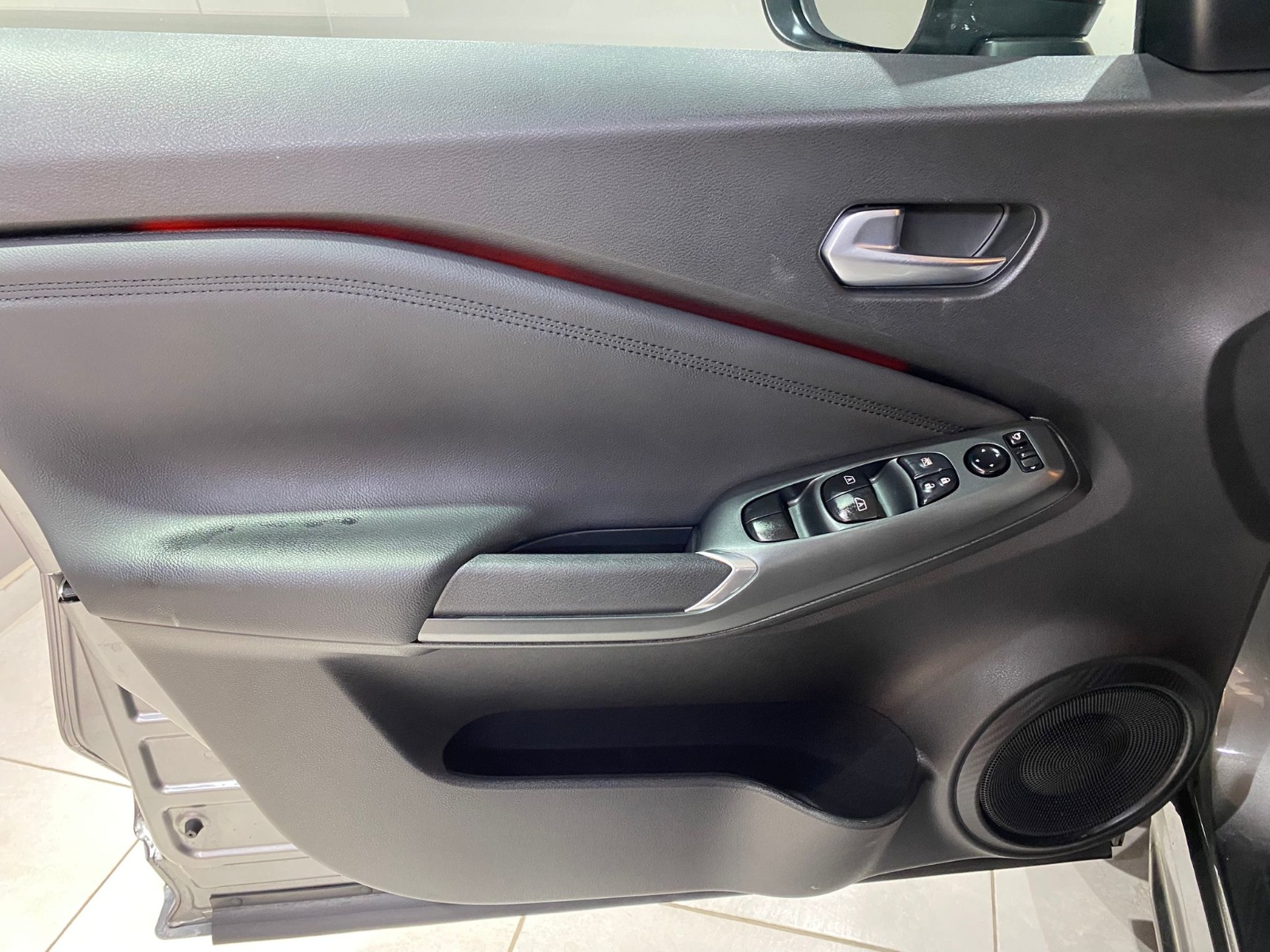 2025 Benzin Otomatik Nissan Juke Gri Gürel Tasarım Aksesuar Otomotiv San. Tic. Ltd. Şti.